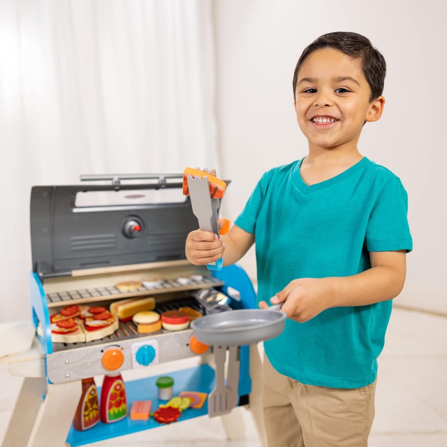 Wooden Luxury Grill, Smoker and Pizza Oven Toy Food Toy for Kids Pretend Cooking