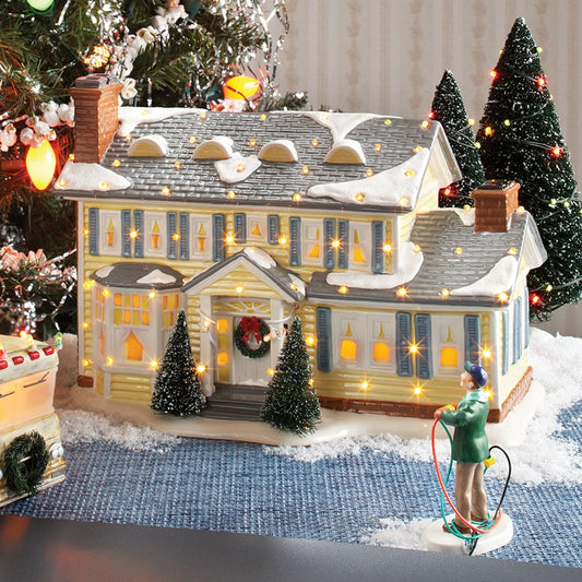 Snow Village National Lampoon's Christmas Vacation Griswold Vacation Home Lighted Architecture, 7.48", Multicolor